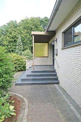 Blick zum Hauseingang