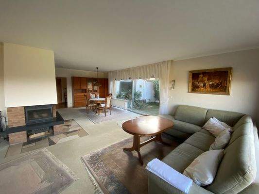 Haus-Fernwald-Wohn-und Esszimmer EG (2).JPG