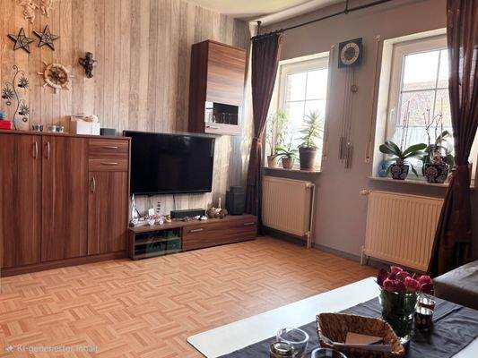 OG Wohnung Wohnzimmer ohne Fotos