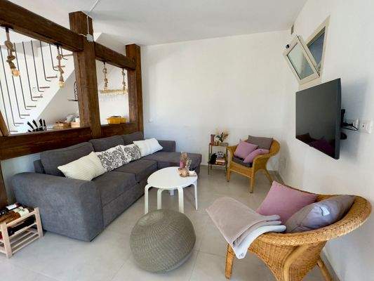 DA979_06 TERRA ITALIA IMMOBILIEN_LIGURIEN_DOLCEACQ