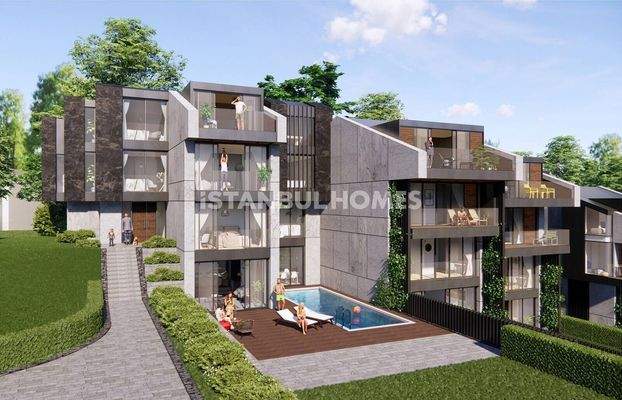 Houses in a Boutique Complex in Istanbul Sarıyer