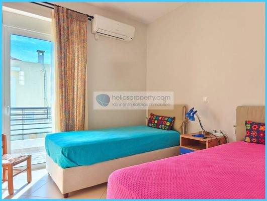 c82577324f8849a8a396df459c3b7f66-original