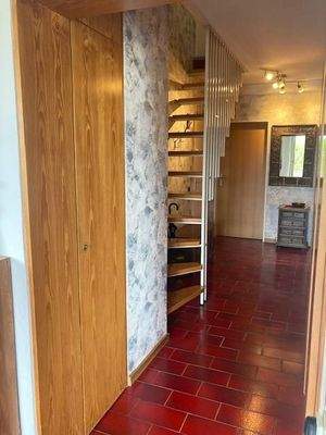 2 OG rechts Diele.jpg