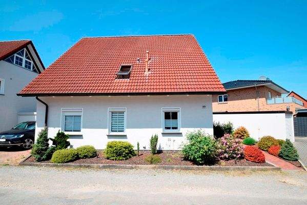 2. Ansicht von der Straße