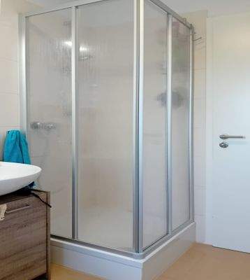 Dusche.jpg